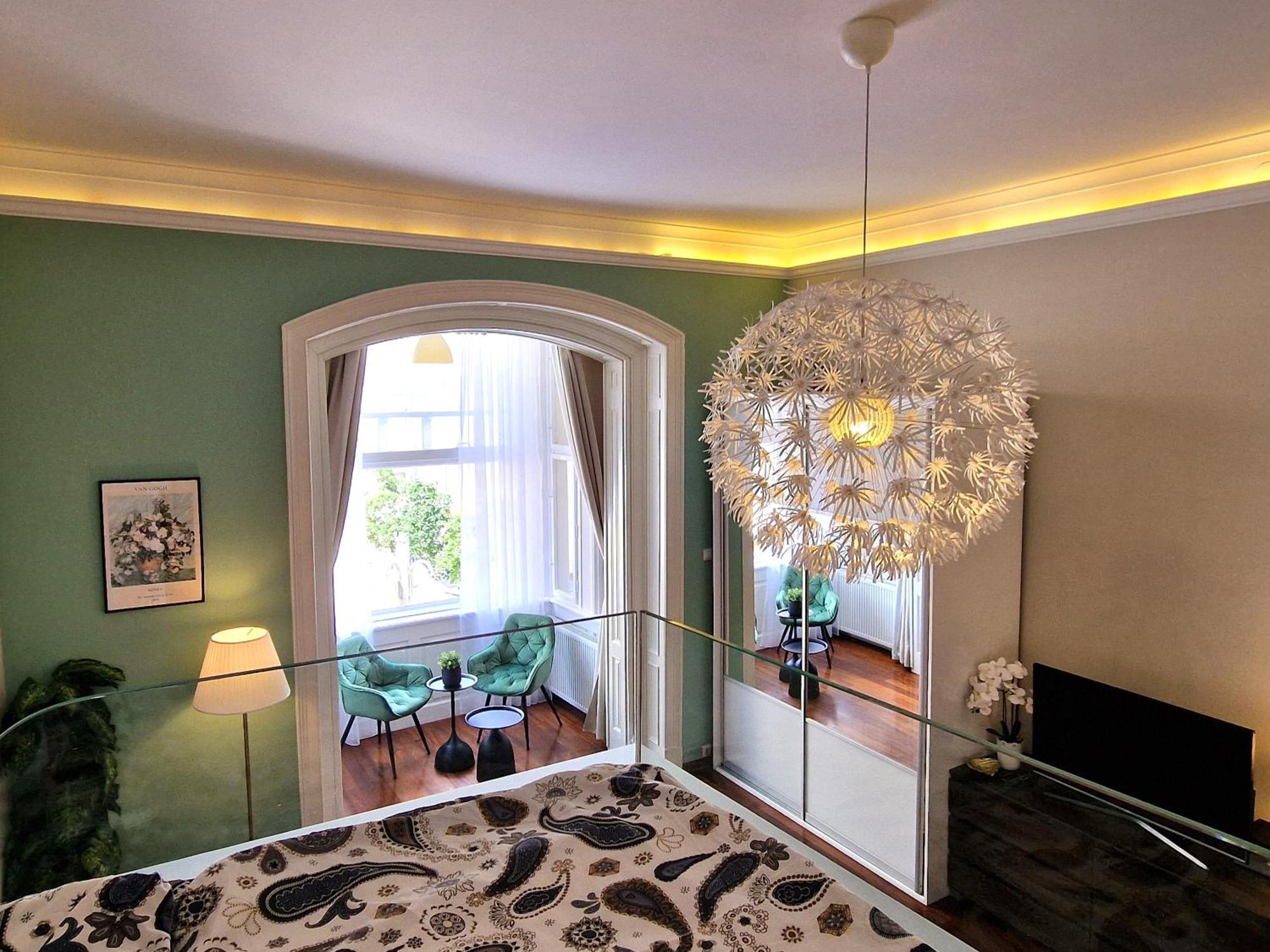 Apartment Exclusive View Cvjetni Trg Zagrzeb Zewnętrze zdjęcie